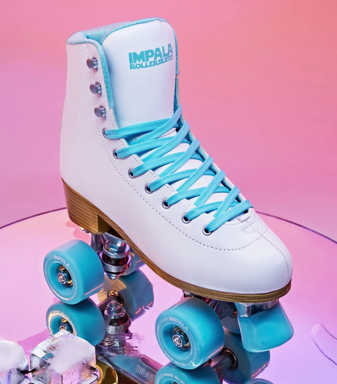 Impala White Ice roller skates. - Image 2
