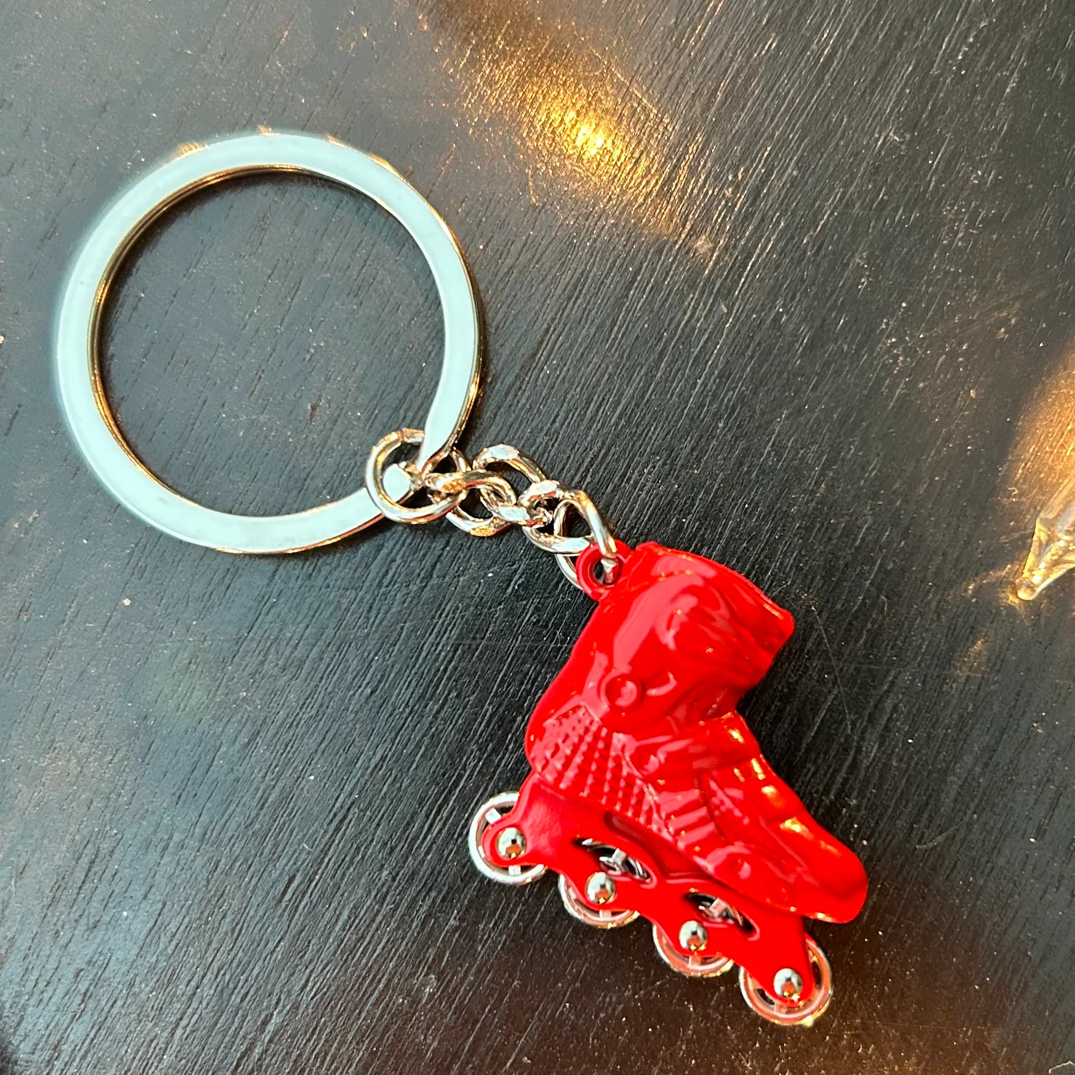 Inline Skate keychain (Wheels spin!) - Image 3